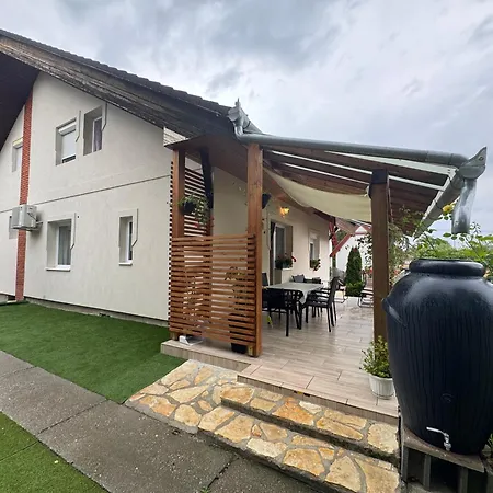 Casa de Férias Levendula Vendeghaz Balatonföldvár