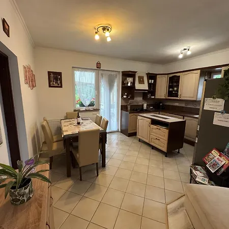 Levendula Vendeghaz 度假居 *