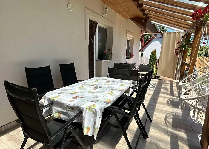 Levendula Vendeghaz Casa de Férias *